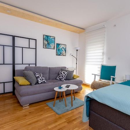 Apartment Self Check In 00-24 Mm Belgrad Dış mekan fotoğraf