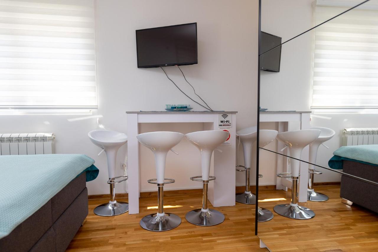 Apartment Self Check In 00-24 Mm Belgrad Dış mekan fotoğraf